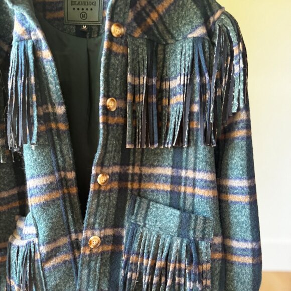 Green BLANKNYC Fringe Plaid Shacket • Medium Loose Fit • Fall Winter must have - Picture 7 of 16